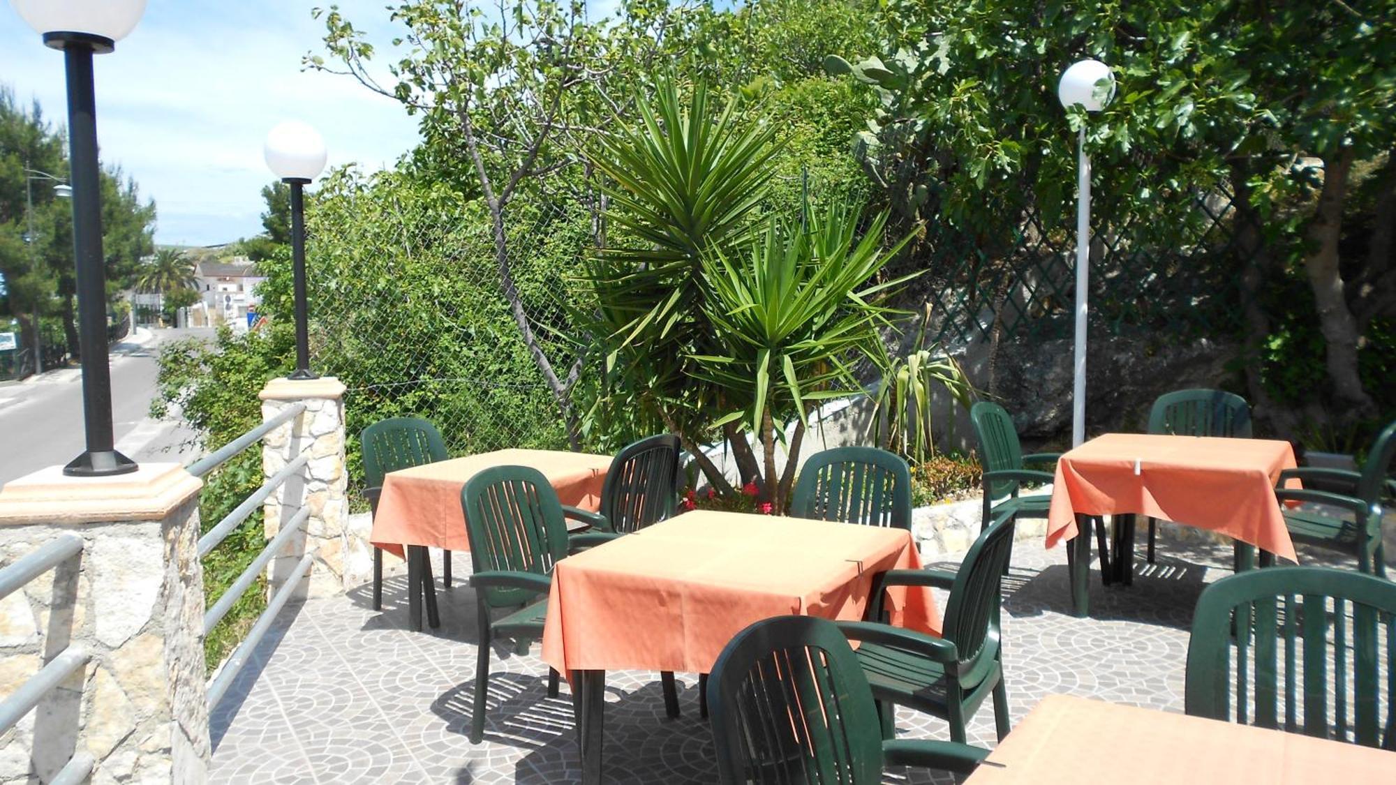 Hotel Piccolo Paradiso بيسْكيتْشّي المظهر الخارجي الصورة