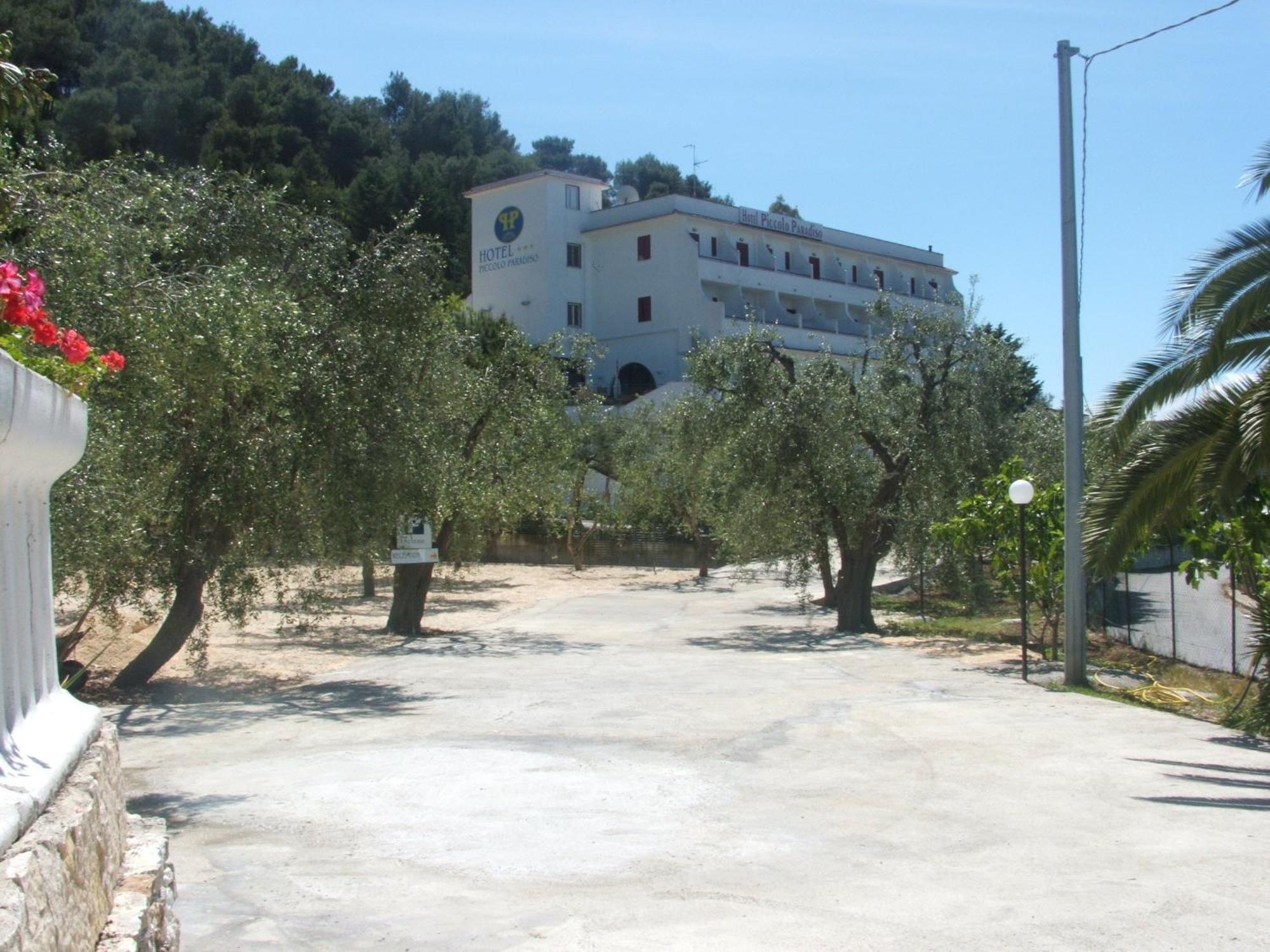 Hotel Piccolo Paradiso بيسْكيتْشّي المظهر الخارجي الصورة