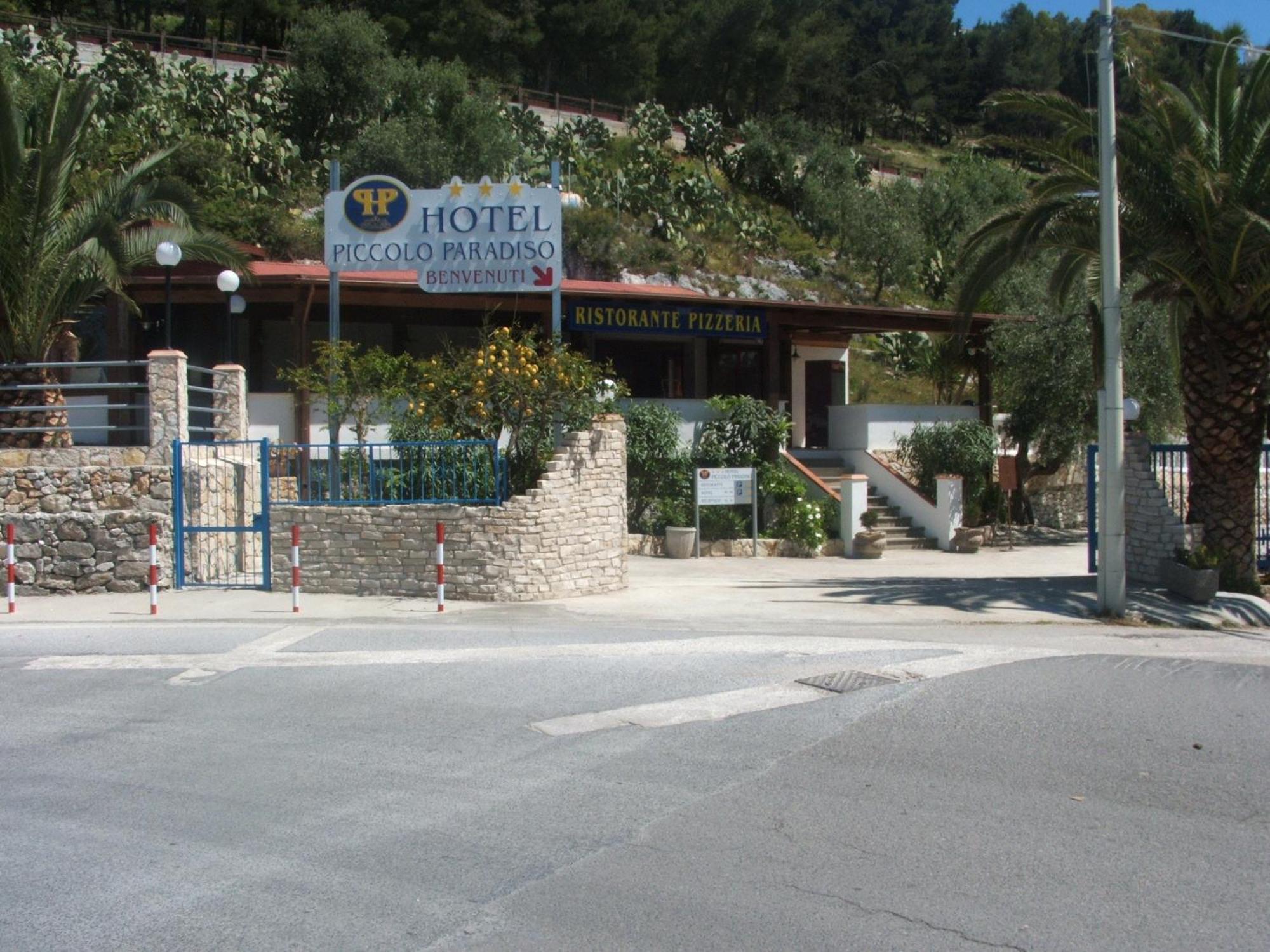Hotel Piccolo Paradiso بيسْكيتْشّي المظهر الخارجي الصورة